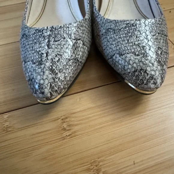 Cole Haan Wedge with Pointed Toe - Picture 3 of 6